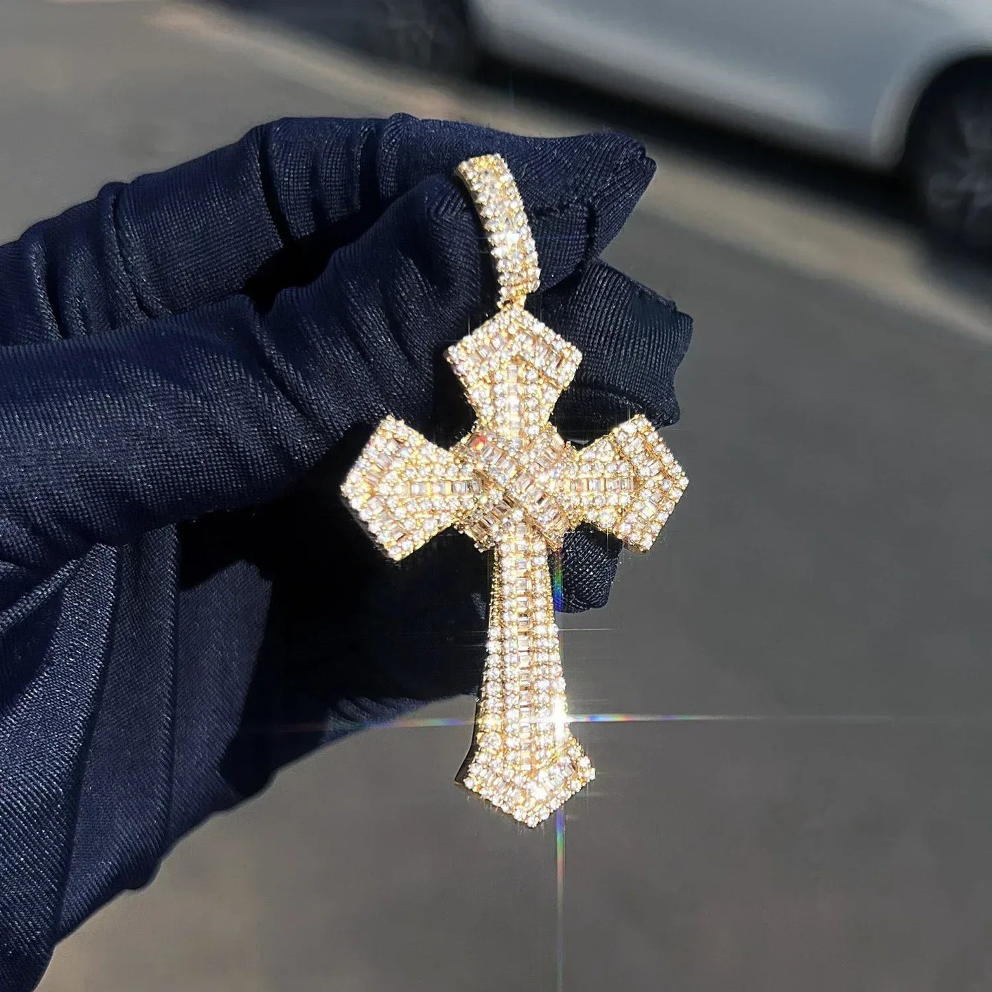 Iced Out Cross Pendant Necklace for Men – Hip Hop CZ - CaratixJewelry