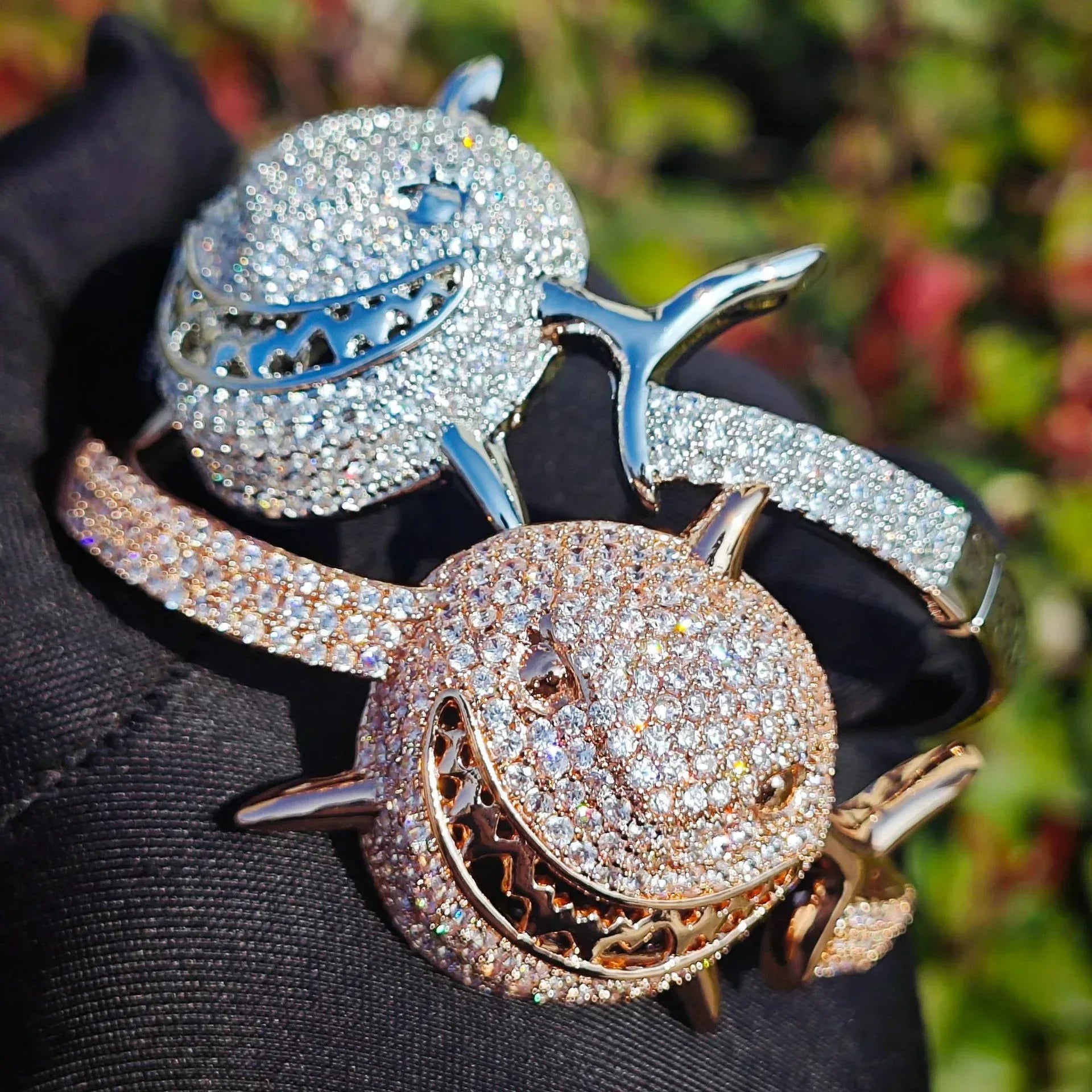 Iced Out Shark Bangle Bracelet with Copper & Zircon | Gold & Silver Open Cuff Hip Hop Jewelry for Men & Women | Caratix Jewelry - CaratixJewelry