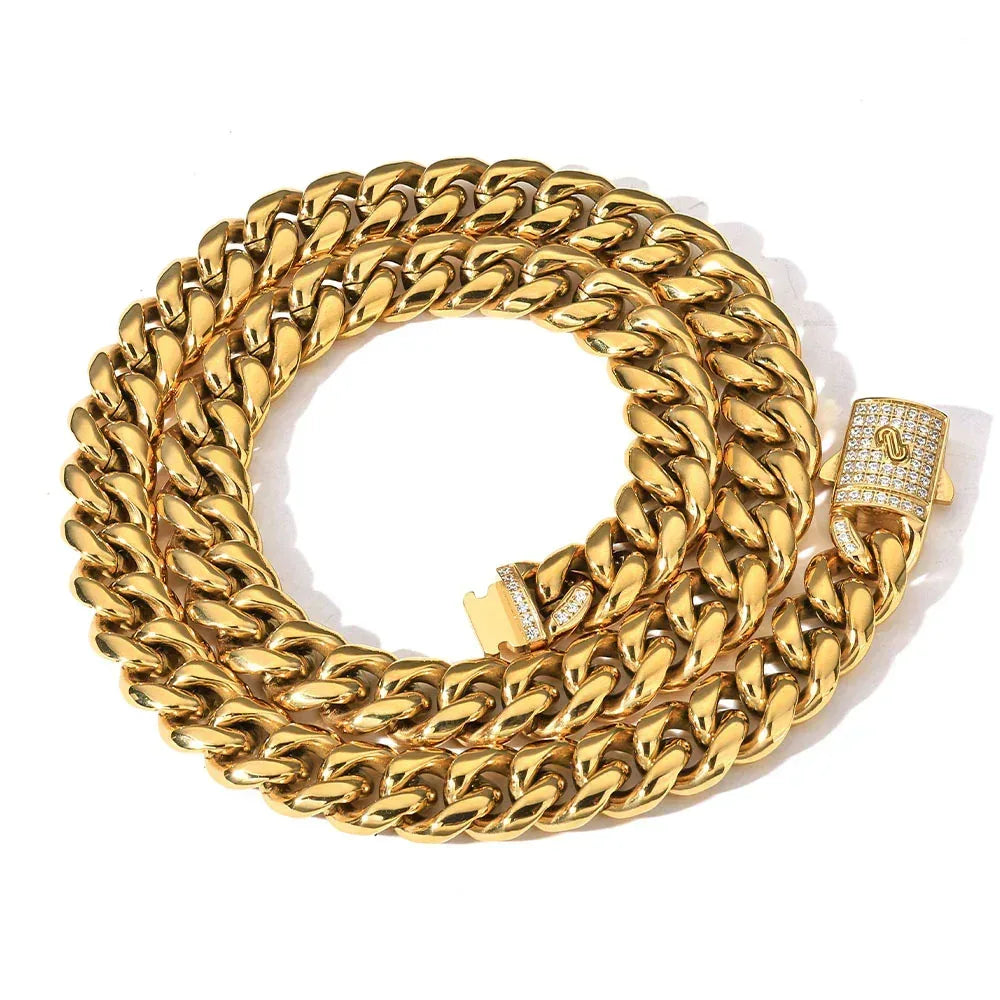 Custom Round-Polished Cuban Link with Clasp | High-End Rapper Iced Out Chain | Caratix - CaratixJewelry