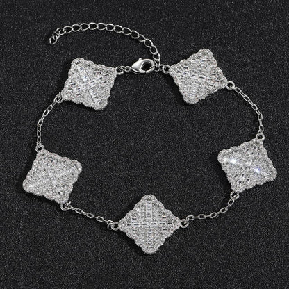 Luxury Gold Lucky Clover Bracelet | Summer Women's Dainty Bling Jewelry | Caratix - CaratixJewelry