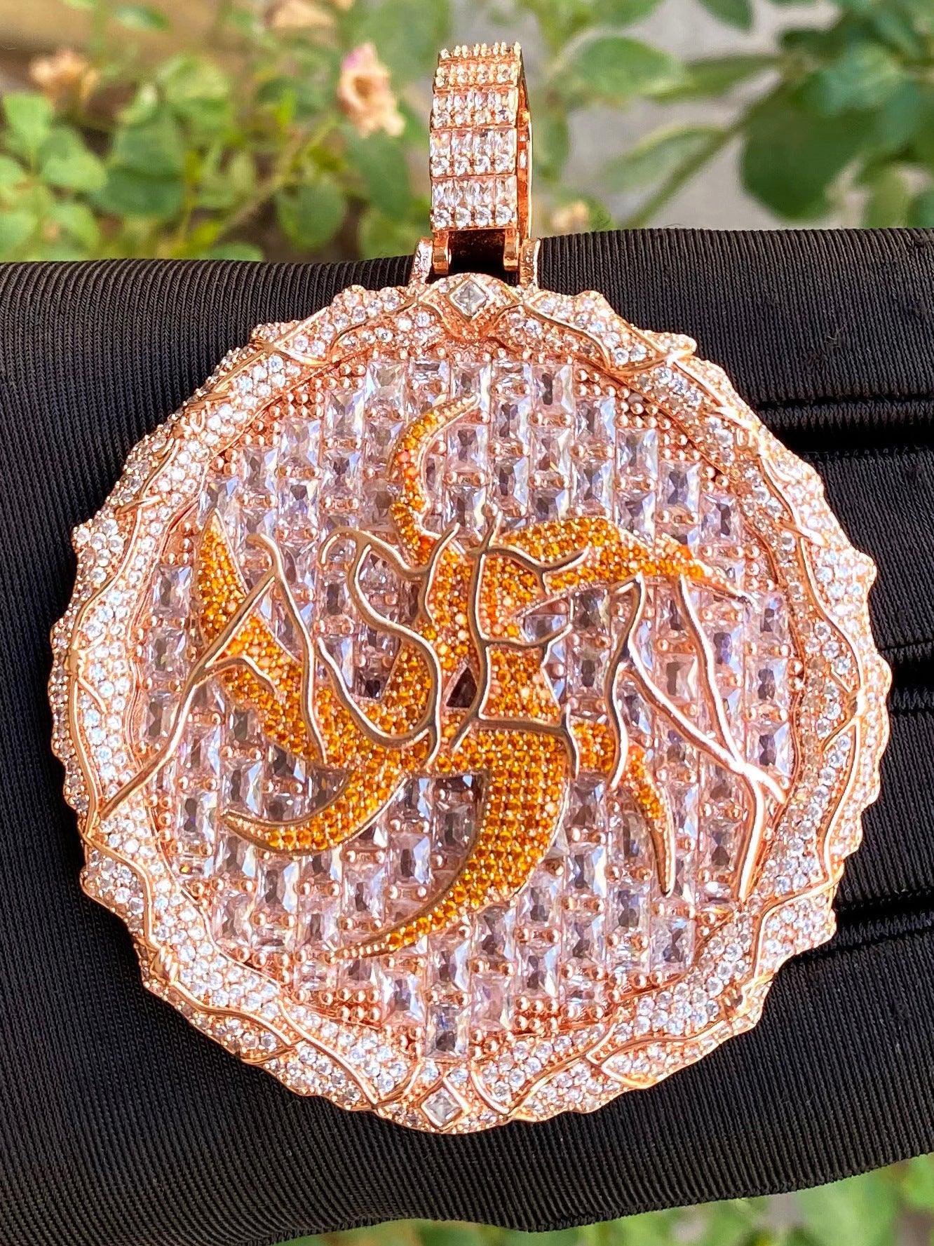 Luxury Multi-Color Iced Out Thorn Medallion Pendant | Men's Hip Hop Rainbow Zircon Disc Necklace | Premium Copper Full Circle Pendant | Caratix - CaratixJewelry