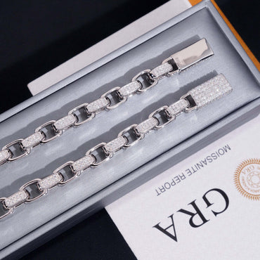 8mm Figure-Eight Cuban Link Bracelet S925 Silver | Moissanite Hip Hop Style - CaratixJewelry
