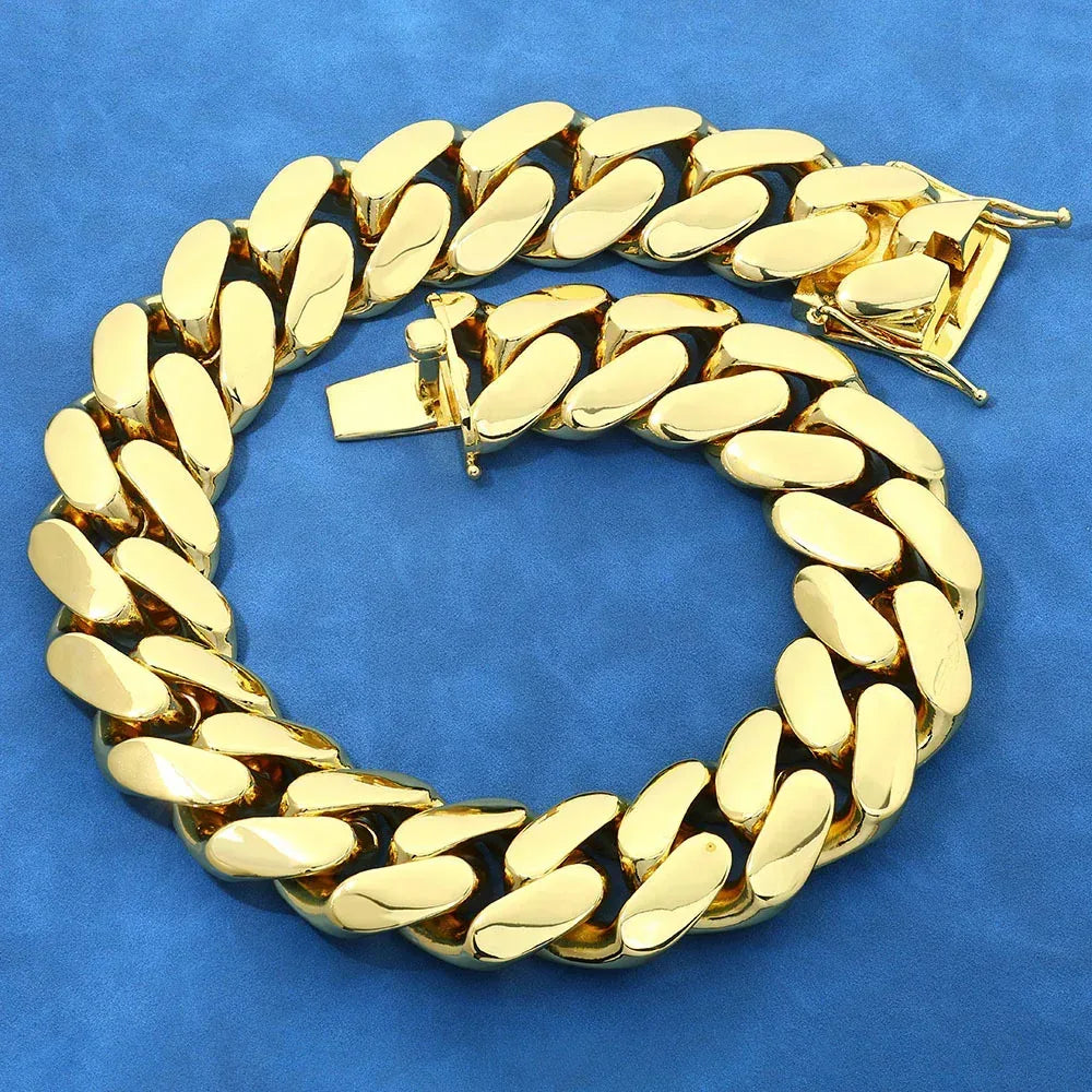 Polished Cuban Bracelet Rapper Iced Out Chain Style Hip Hop Jewelry for Men | Caratix Jewelry - CaratixJewelry