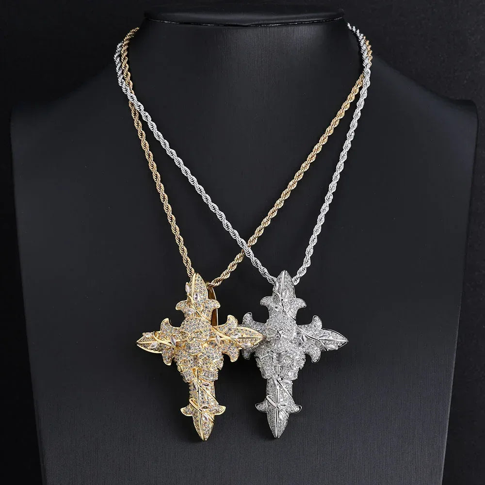Custom Skull Cross Pendant Necklace Moissanite Hip Hop Jewelry | Caratix Jewelry - CaratixJewelry