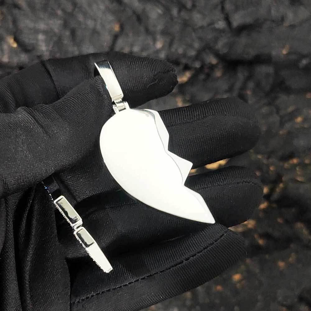 Magnetic Heart Photo Pendant Necklace with Micro-Pave Zircon for Men | Caratix Jewelry - CaratixJewelry