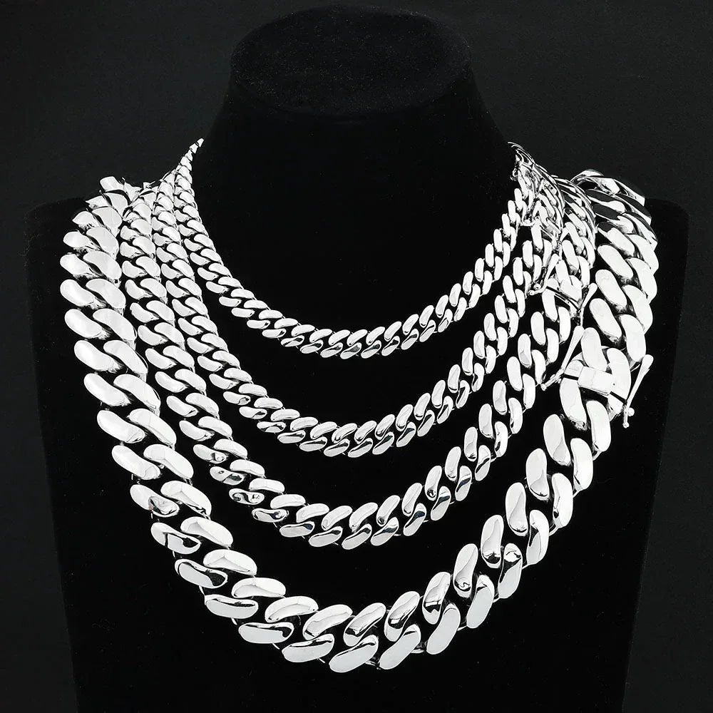 Custom Plain Solid Cuban Link Necklace for Rapper | Iced Out Chain Style - CaratixJewelry