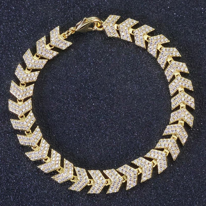 Custom Iced Out Fishbone Link Chain for Rapper | High-End Jewelry | Caratix - CaratixJewelry
