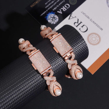 15mm Moissanite Cuban Link Bracelet with Figure-8 Clasp – S925 Sterling Silver Iced-Out Hip Hop Streetwear Jewelry - CaratixJewelry