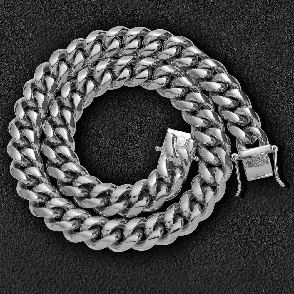 Gold Plated Stainless Steel Cuban Link Necklace with Classic Clasp for Men | Caratix Jewelry - CaratixJewelry