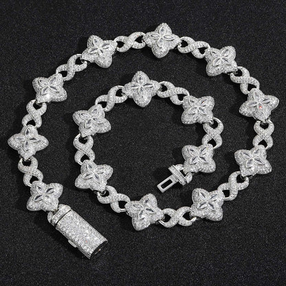 Unisex Infinity Clover 5A Zircon Necklace | Heavyweight High-End Hip Hop Bling | Caratix - CaratixJewelry