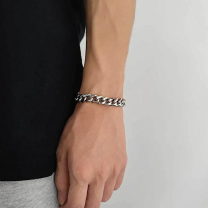 11mm Cuban Chain Bracelet with 6-Sided Grind - CaratixJewelry