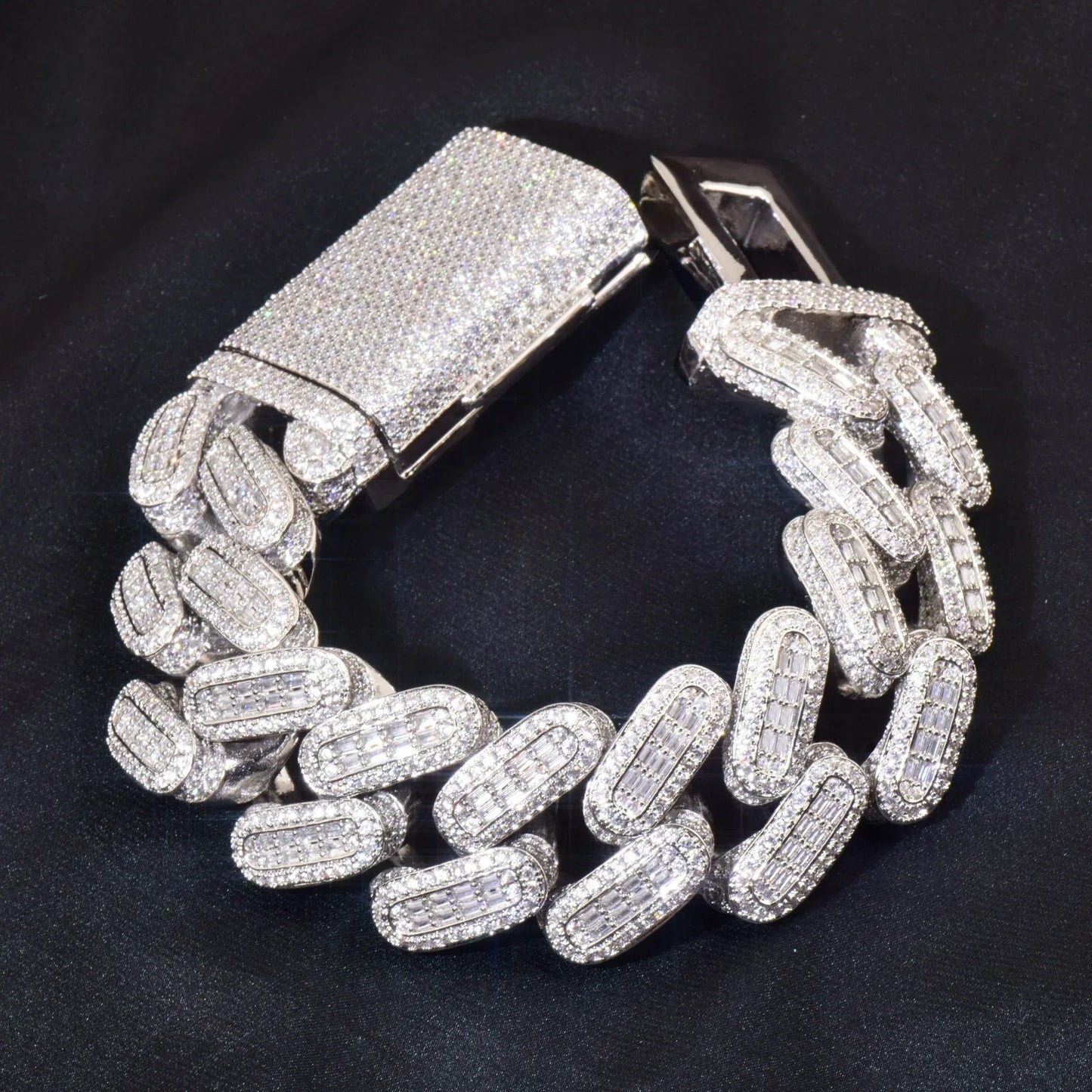 28mm Iced Out T-Shape Cuban Chain Necklace Heavy Style Unisex | Caratix Jewelry - CaratixJewelry
