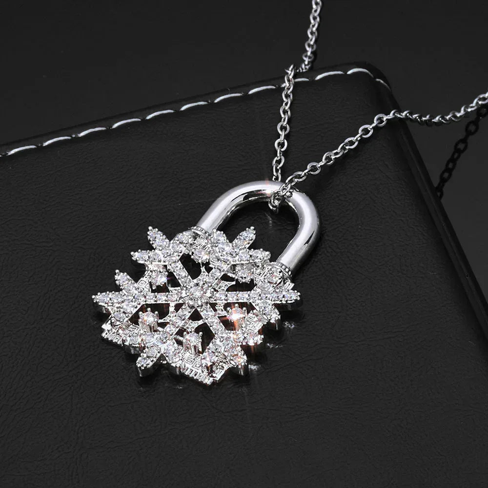 Lock Snowflake Pendant Necklace Zircon Hip Hop Jewelry for Women | Caratix Jewelry - CaratixJewelry