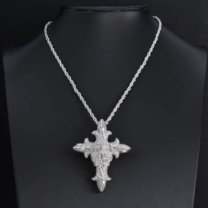 Custom Skull Cross Pendant Necklace Moissanite Hip Hop Jewelry | Caratix Jewelry - CaratixJewelry