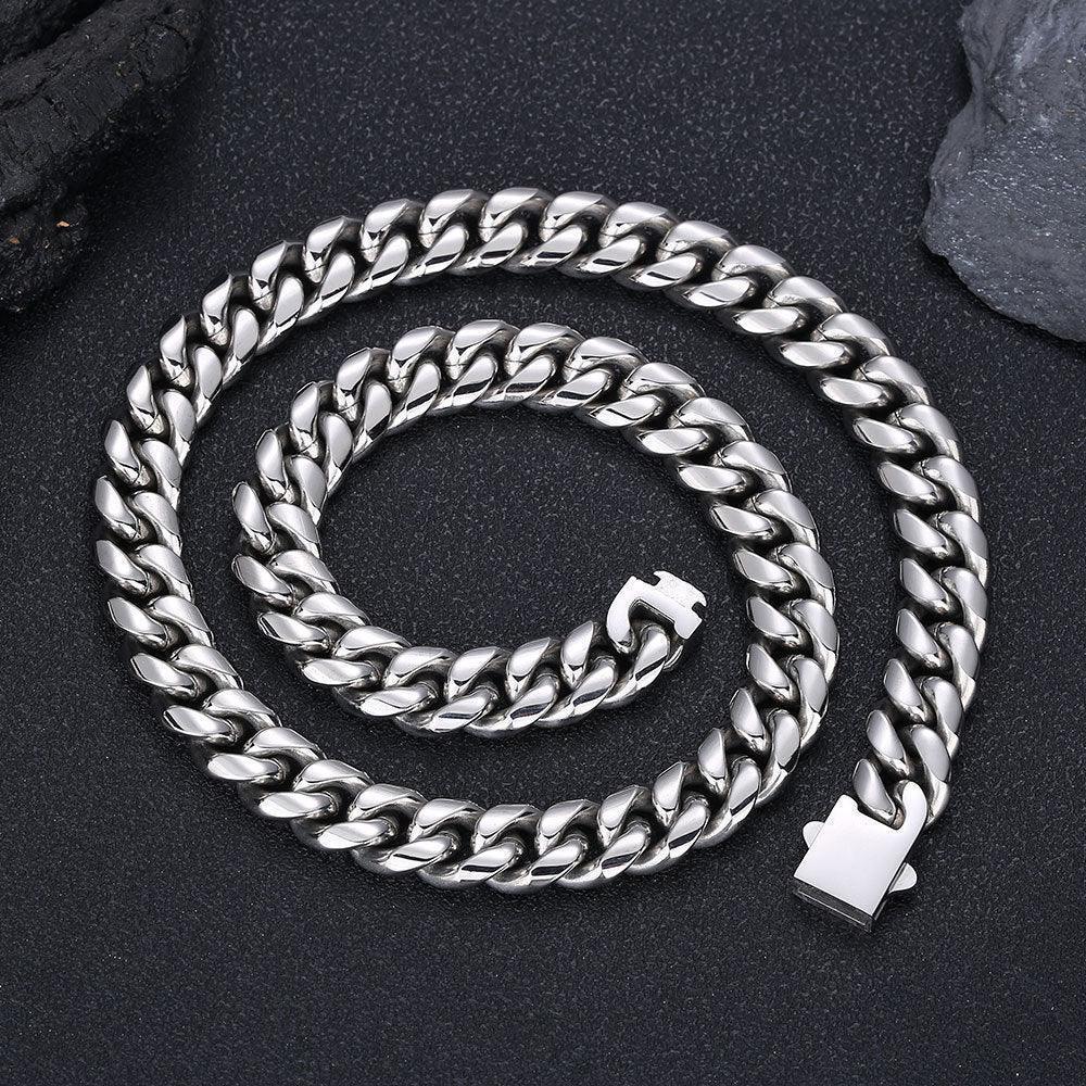 Polished Miami Cuban Chain Necklace with Flip Clasp Titanium Steel for Men | Caratix Jewelry - CaratixJewelry