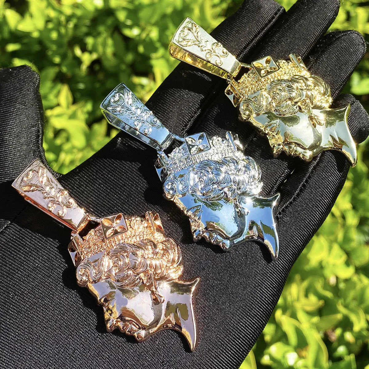 Iced Out Queen Elizabeth Portrait Pendant | Men's Real Copper CZ Necklace - CaratixJewelry