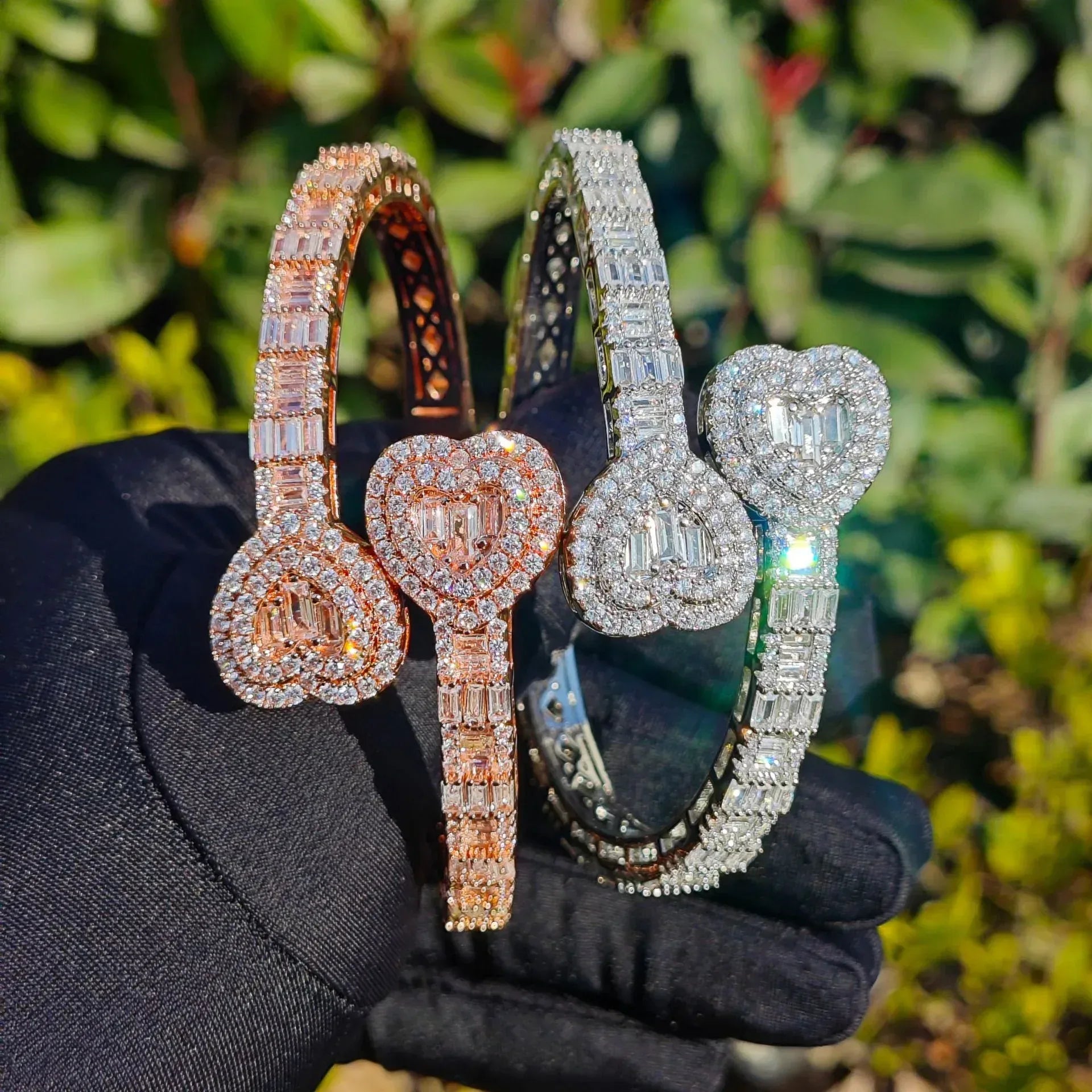 Heart Bracelet with Copper & Zircon | Hip Hop Jewelry without Spring Clasp | Caratix Jewelry - CaratixJewelry