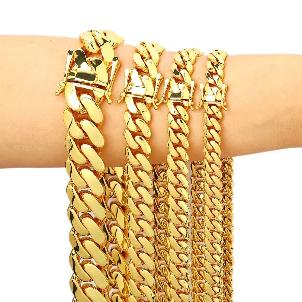 Custom Plain Solid Cuban Link Necklace for Rapper | Iced Out Chain Style - CaratixJewelry
