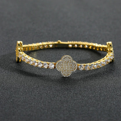 Unisex Single-Row Clover Tennis Bracelet | Iced Out Hip Hop Bling Fashion Handpiece | Caratix - CaratixJewelry