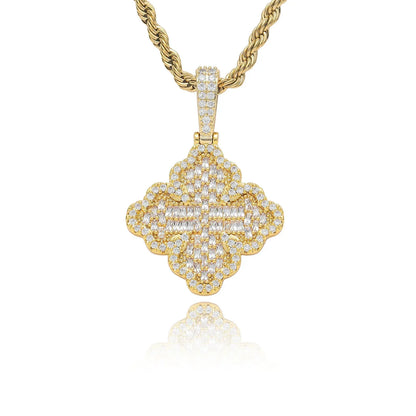 Luxury 5A Zircon Full Iced Clover Pendant | Sweet Niche Women's Hip Hop Bling Necklace | Caratix - CaratixJewelry