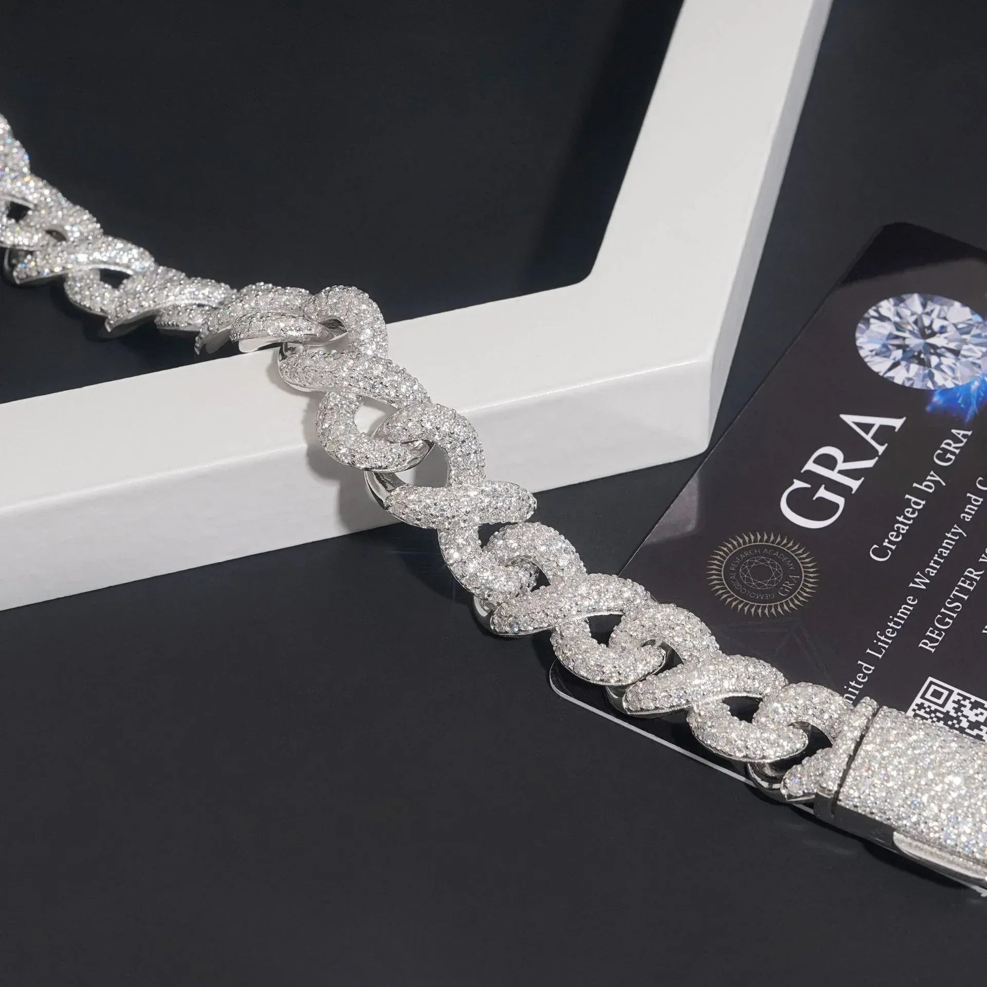 13mm Figure-Eight Cuban Link Bracelet S925 Silver | Moissanite Hip Hop Jewelry - CaratixJewelry
