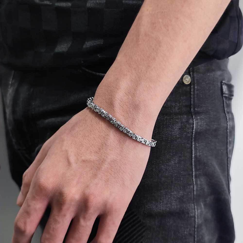 4mm Byzantine Chain Stainless Steel Bracelet with 18K Gold for Men | Caratix Jewelry - CaratixJewelry