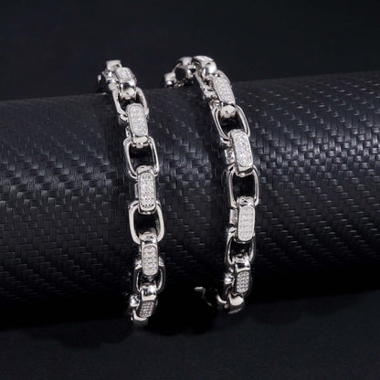 8mm Figure-Eight Cuban Link Bracelet S925 Silver | Moissanite Hip Hop Style - CaratixJewelry