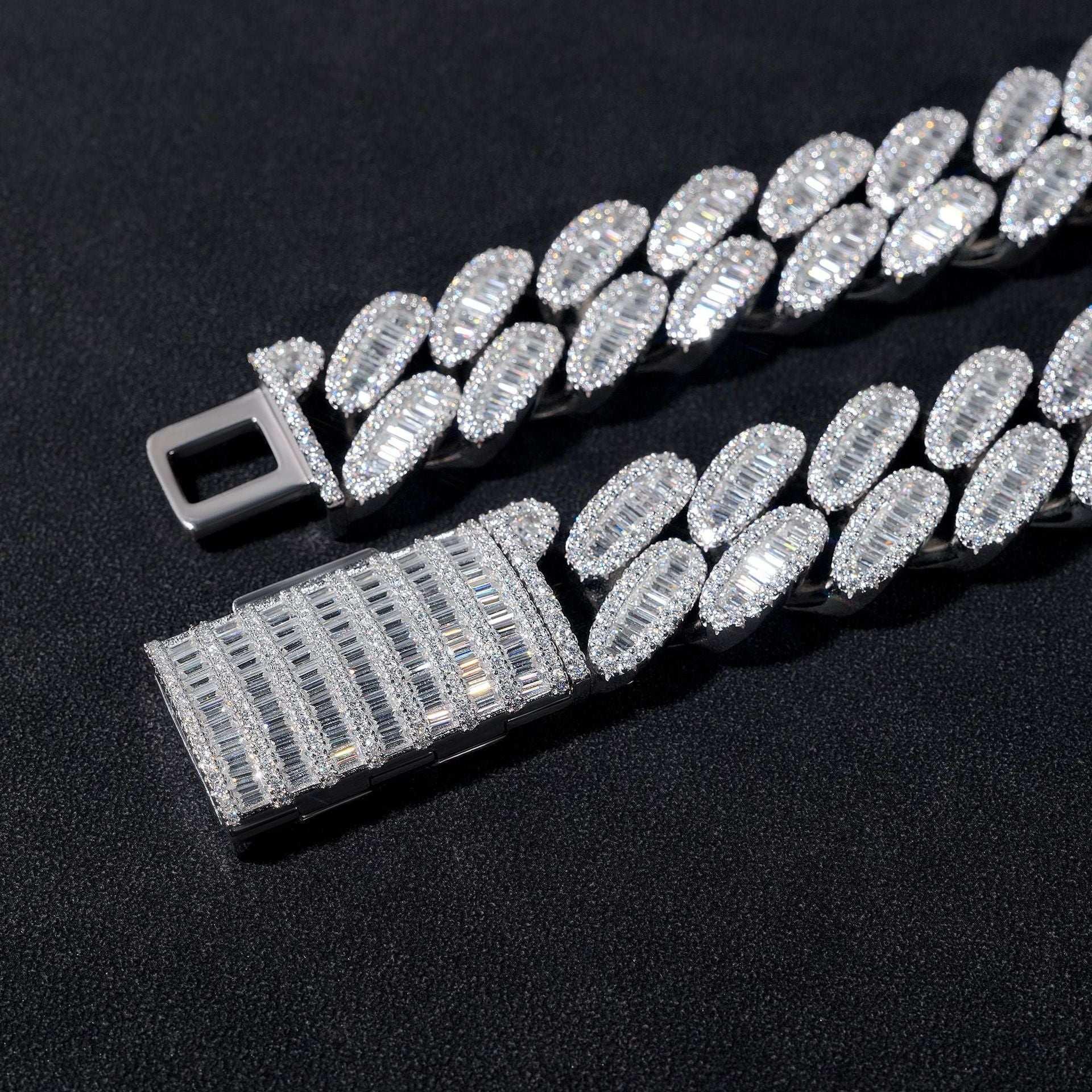 20mm D-Color Moissanite Oval Cuban Link | S925 Silver Men’s Iced Out Chain - CaratixJewelry