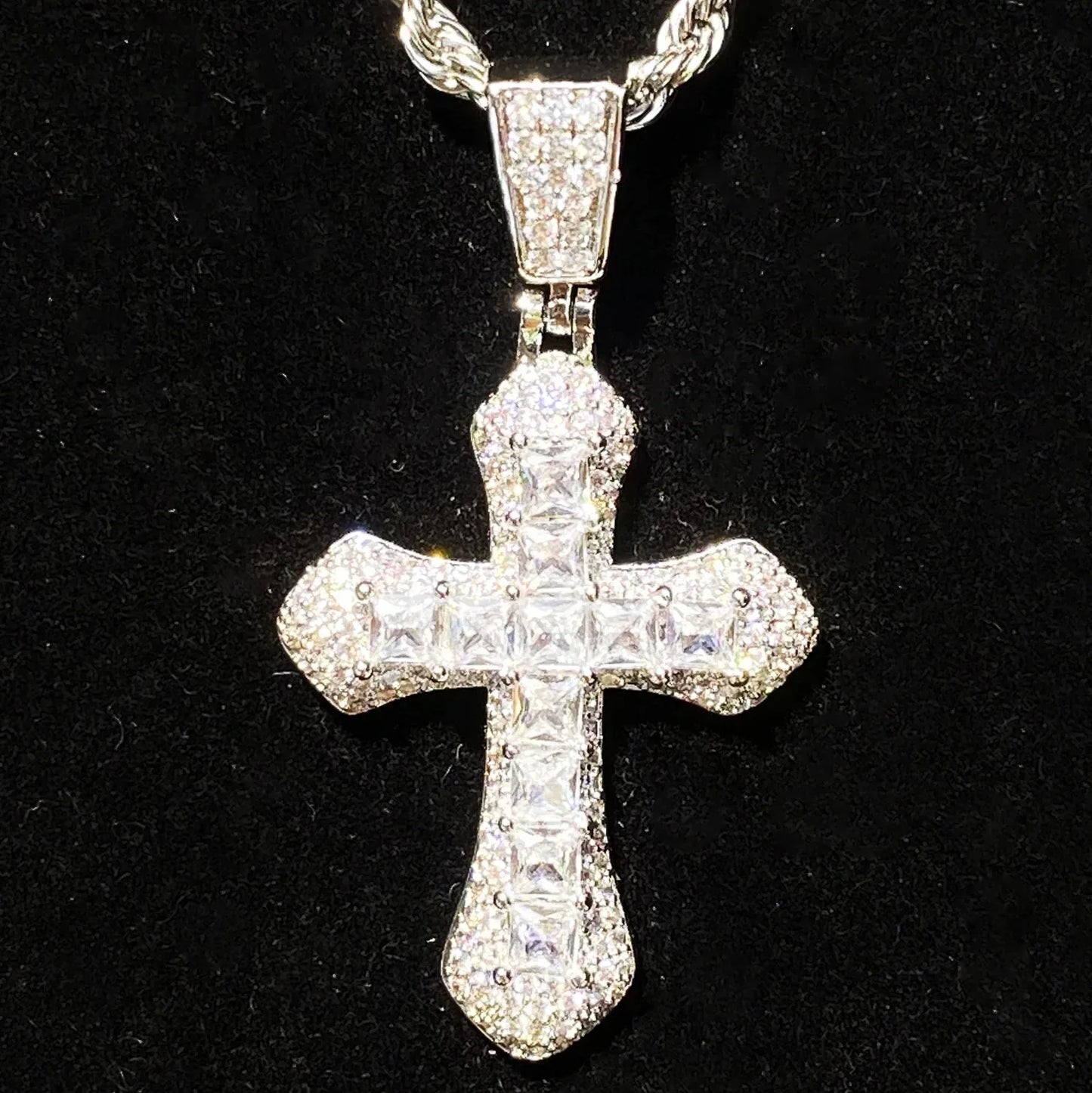 Women's Emerald Cut CZ Necklace | Classy Hip Hop Jewelry | Caratix - CaratixJewelry
