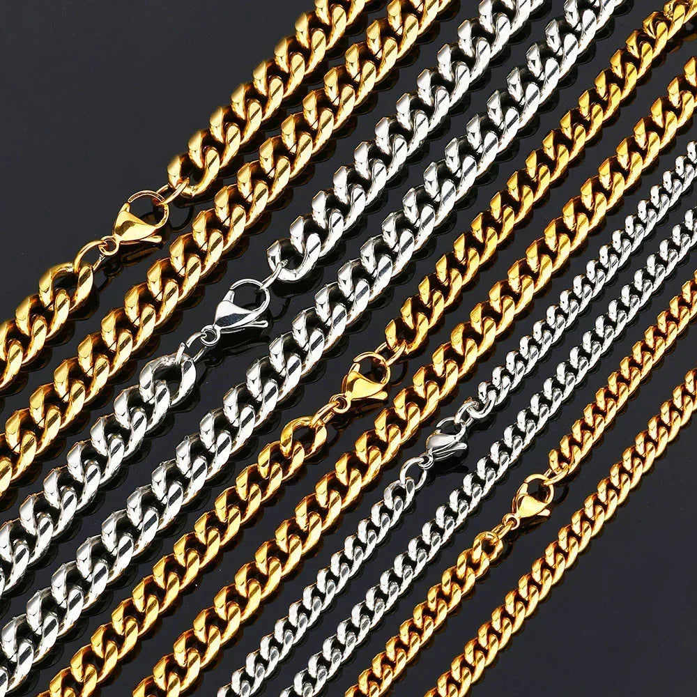 Rounded Cuban Chain Necklace with Lobster Clasp 18K Gold Plated for Men | Caratix Jewelry - CaratixJewelry