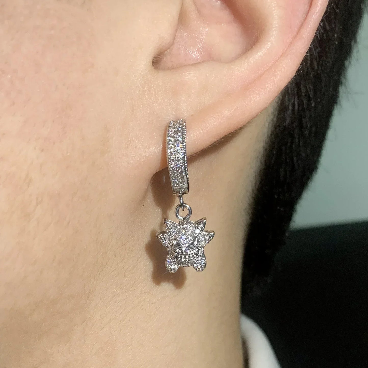 Trendy Earrings and Ear Studs | Fashionable Ear Jewelry for Women | Caratix Jewelry - CaratixJewelry
