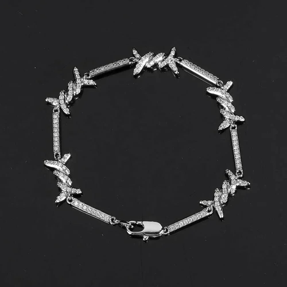 2.5mm Wire Chain Couple Bracelet with Micro-Zircon and Day Clasp for Men & Women | Caratix Jewelry - CaratixJewelry