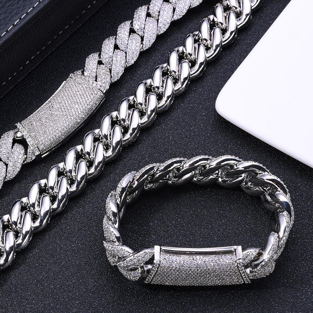 18mm Triple Row Bubble Iced-Out Cuban Link Bracelet with Zircon - CaratixJewelry