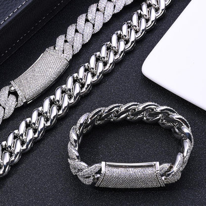 18mm Triple Row Bubble Iced-Out Cuban Link Bracelet with Zircon - CaratixJewelry