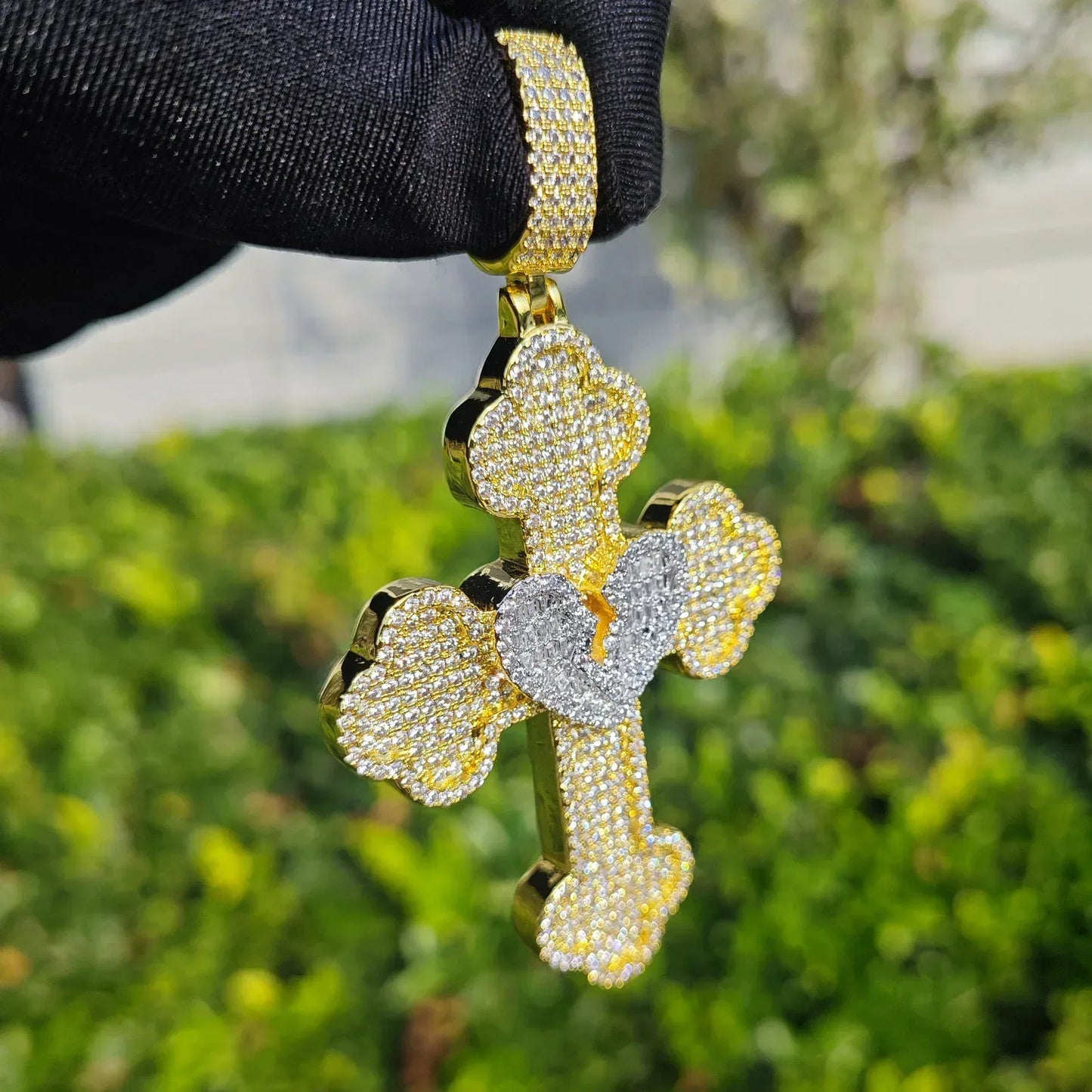 Broken Heart Cross Pendant Necklace – Hip Hop CZ Trendy - CaratixJewelry