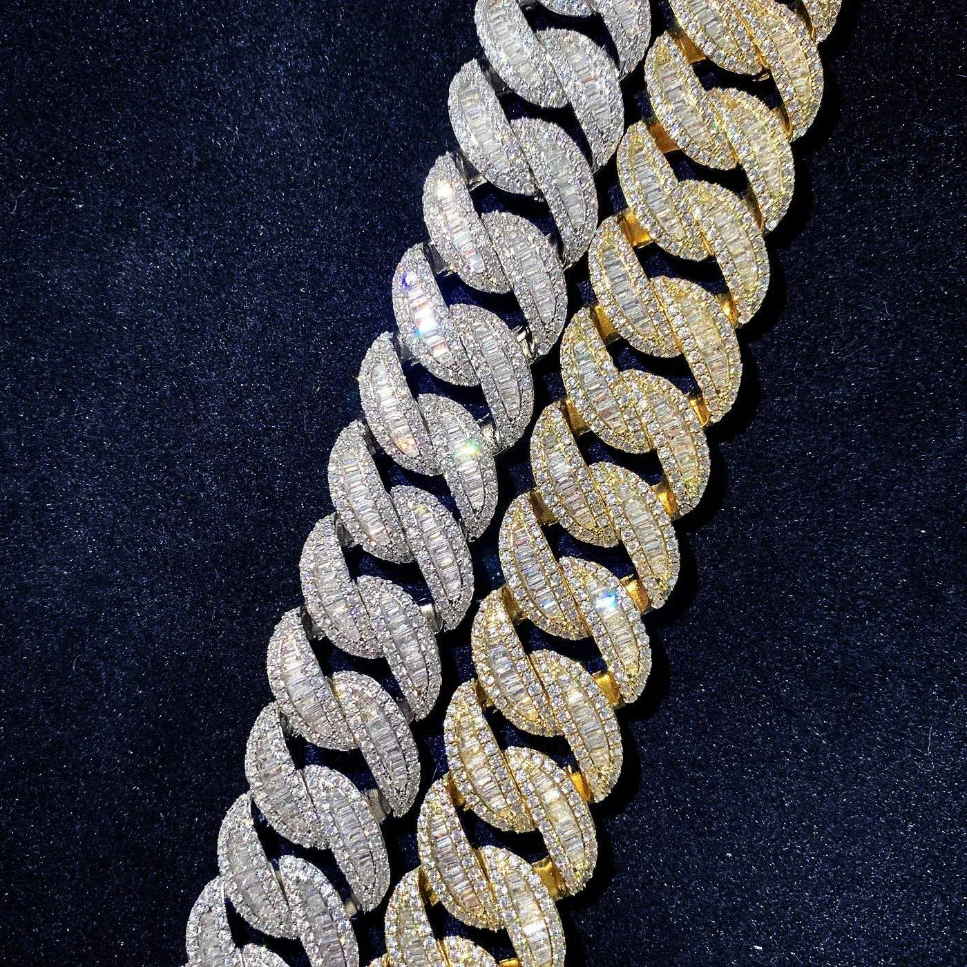 20mm Half Curved Step Cut Cuban Chain with Copper & Zircon - CaratixJewelry