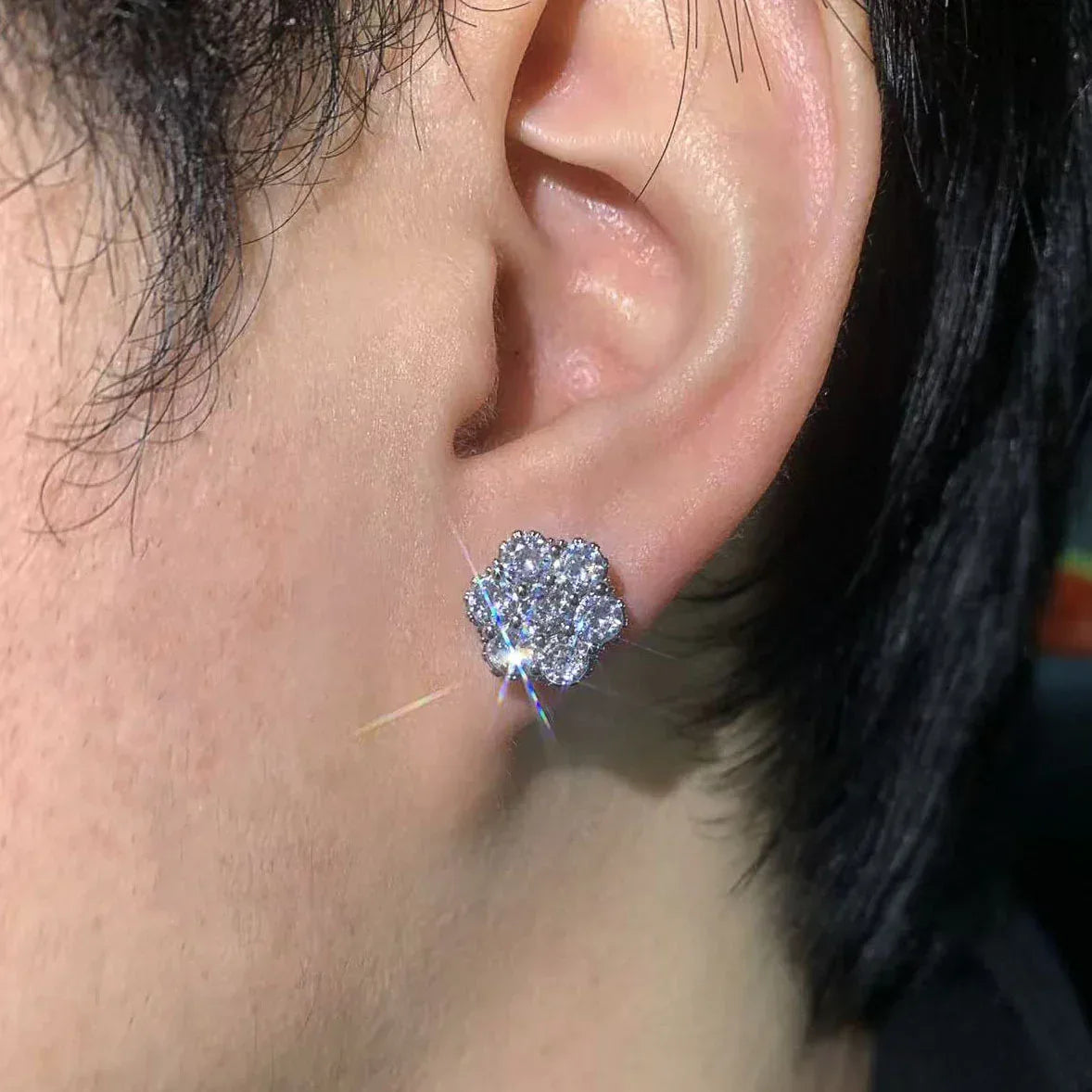 Round Zircon Stud Earrings with 925 Silver Needle | Iced Out Copper Earrings for Men & Women | Caratix Jewelry - CaratixJewelry