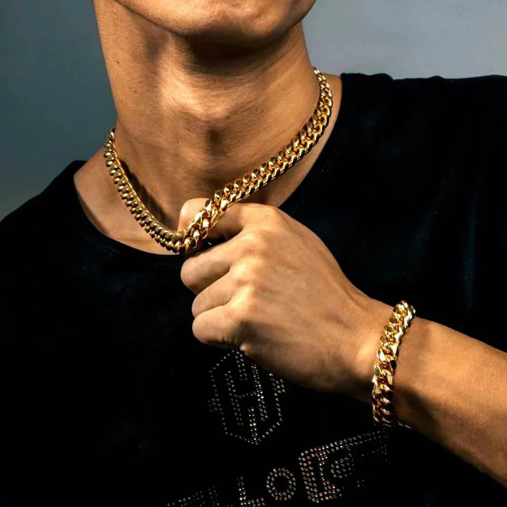 Stainless Steel Titanium Cuban Link Zircon Hip Hop Bracelet Double-Sided Clasp for Men | Caratix Jewelry - CaratixJewelry