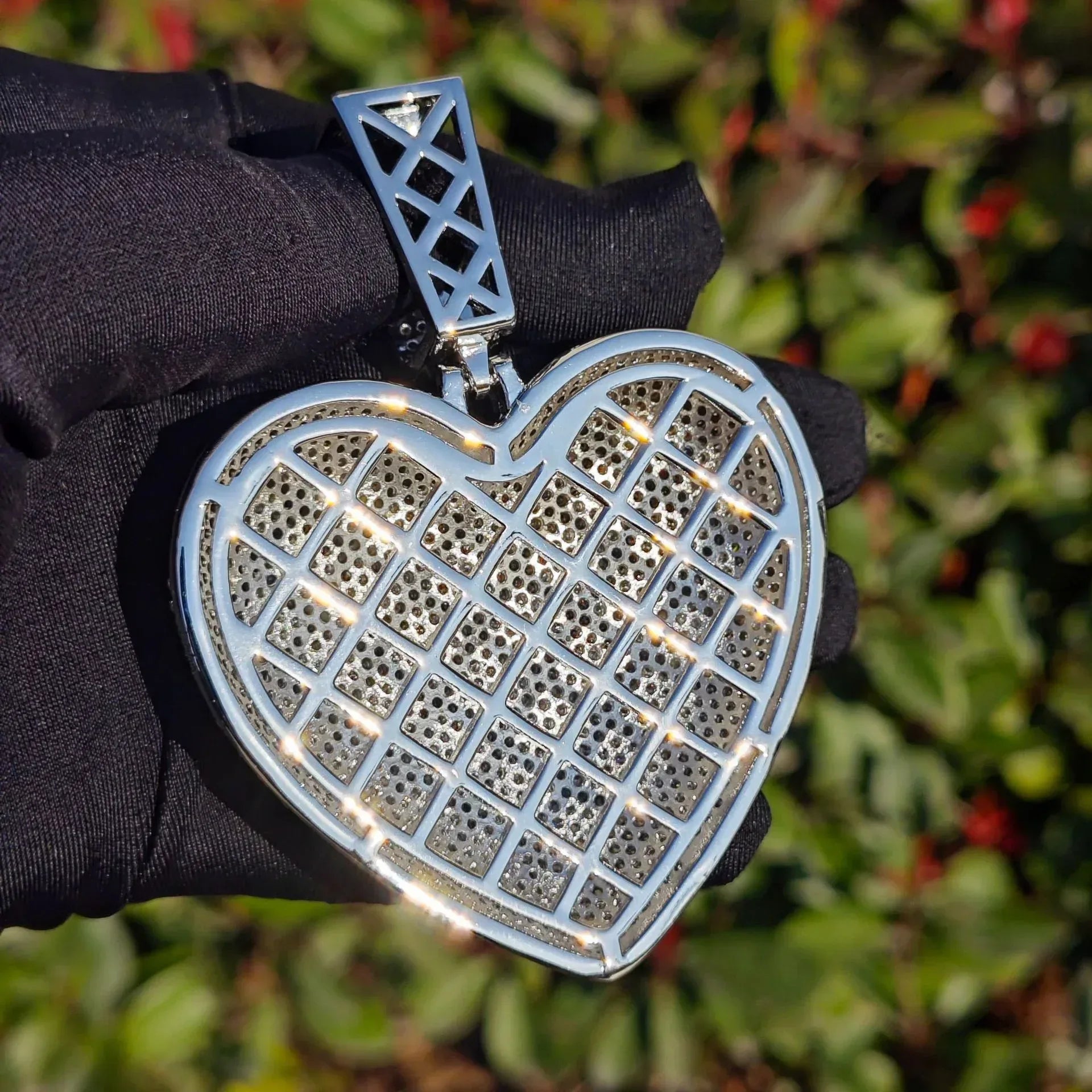 Iced Out Big Heart Pendant Cuban Chain Necklace – Hip Hop CZ Heavy Luxury Jewelry - CaratixJewelry