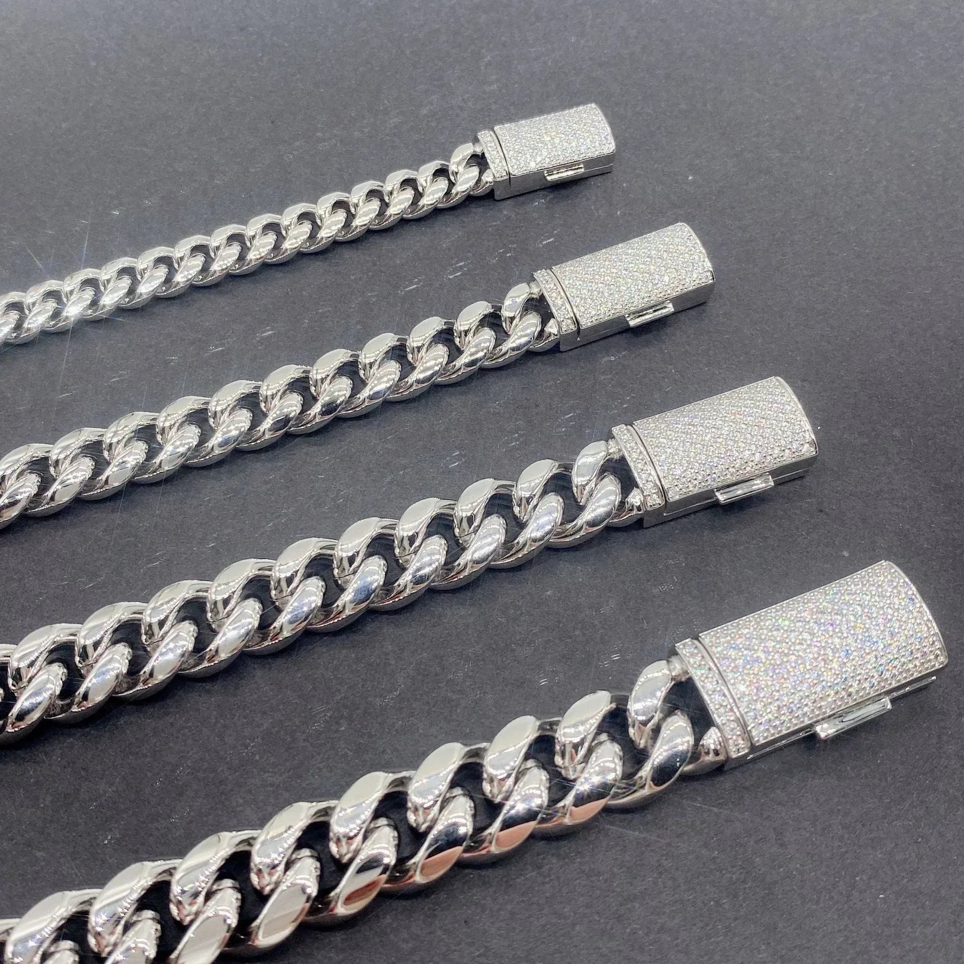 8mm / 10mm Stainless Steel Cuban Link Chain – Hip Hop Streetwear Necklace with Sterling Silver Moissanite Iced-Out Clasp - CaratixJewelry
