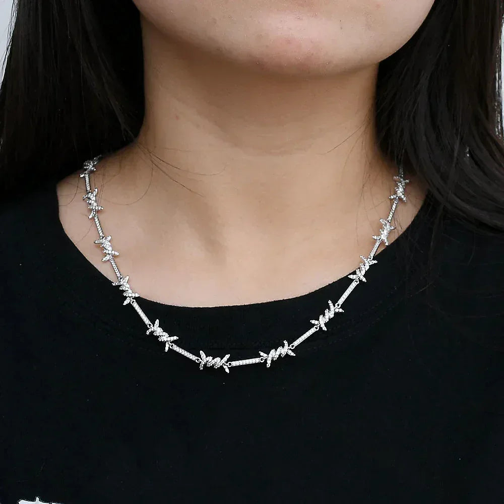 2.5mm Thorn Chain Zircon Necklace with Box Clasp for Couples | Caratix Jewelry - CaratixJewelry
