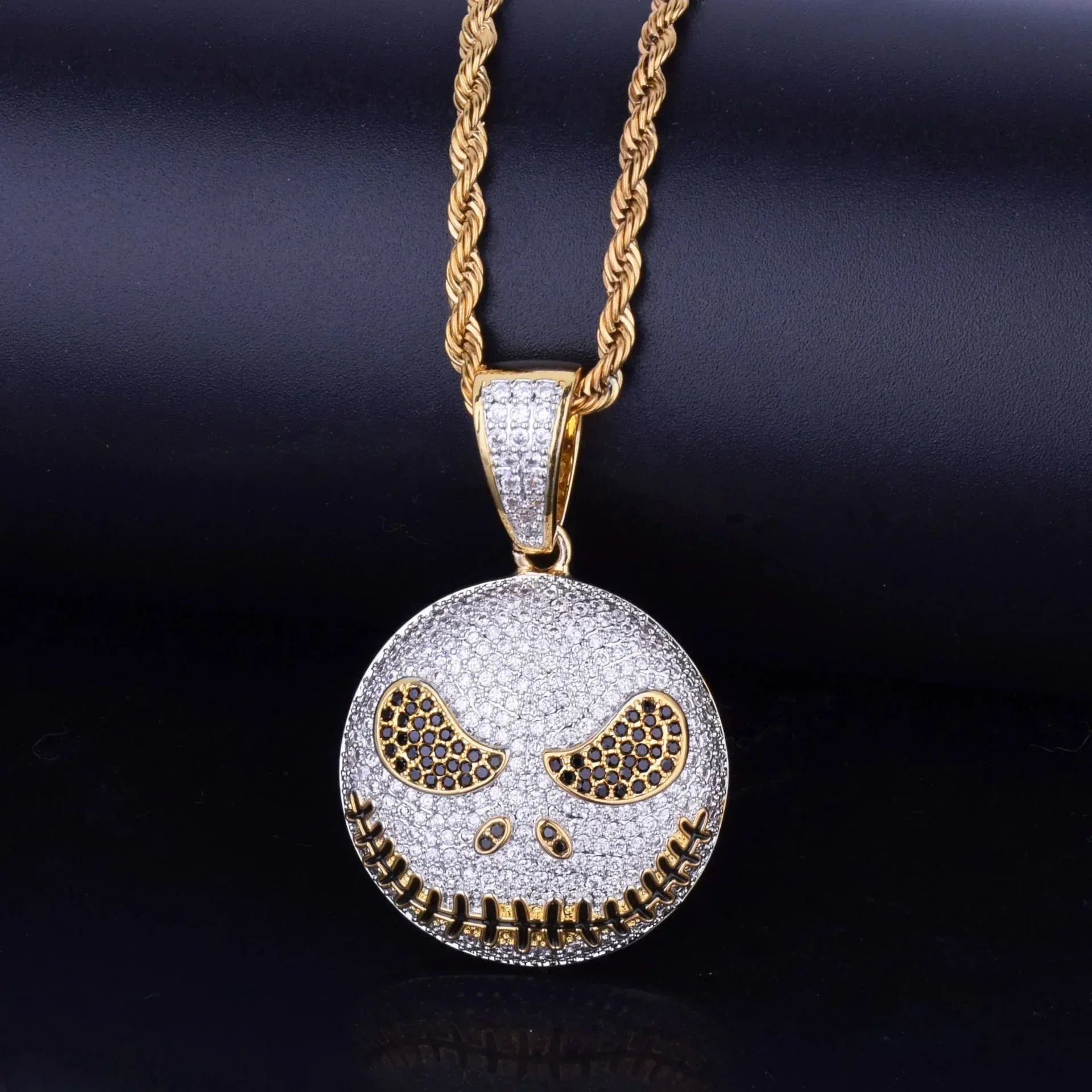 Hip Hop Skull Pendant Necklace for Men | Iced Out Pave CZ Lab Jewelry | Trendy Copper Zircon Ice Pendant | 2026 Streetwear | Caratix - CaratixJewelry