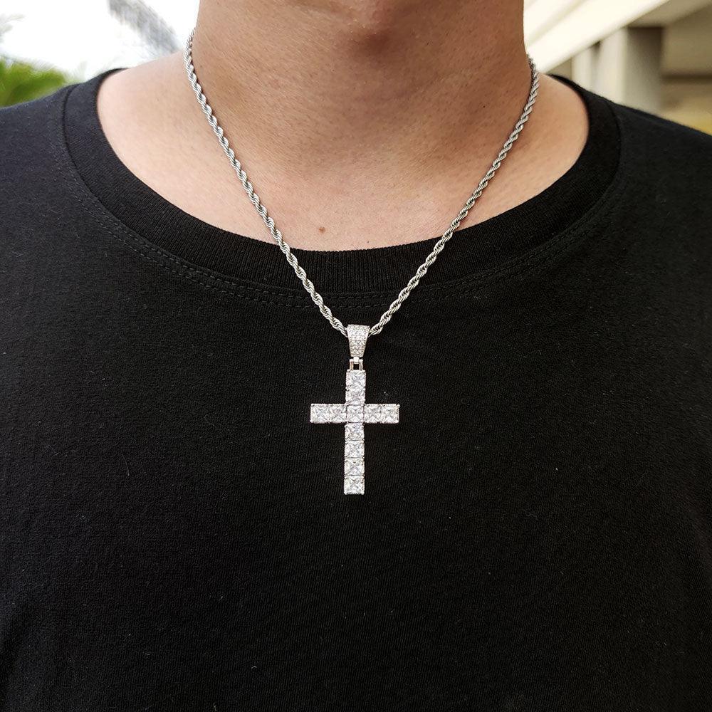 Custom Pendants Square-Cut Iced Cross | Vintage Hip Hop Necklace for Men | Caratix - CaratixJewelry