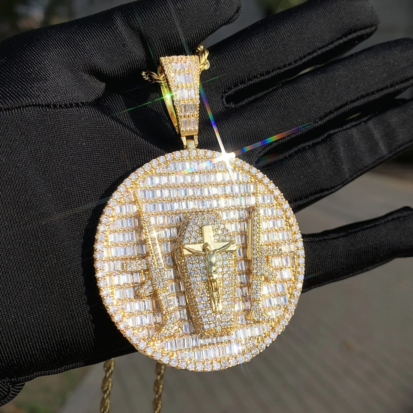 Iced Out Double Gun Cross Round Pendant Necklace – Hip Hop Step-Cut CZ Copper Jewelry - CaratixJewelry