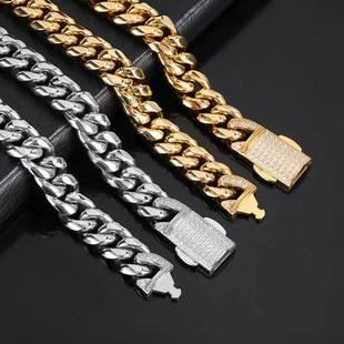 Stainless Steel Cuban Chain Necklace with Jewelry Clasp Titanium Steel for Men | Caratix Jewelry - CaratixJewelry