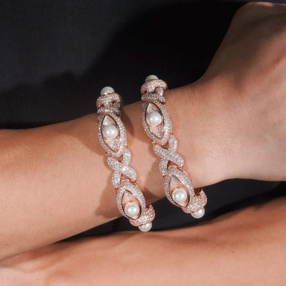 15mm Moissanite Cuban Link Bracelet with Figure-8 Clasp – S925 Sterling Silver Iced-Out Hip Hop Streetwear Jewelry - CaratixJewelry
