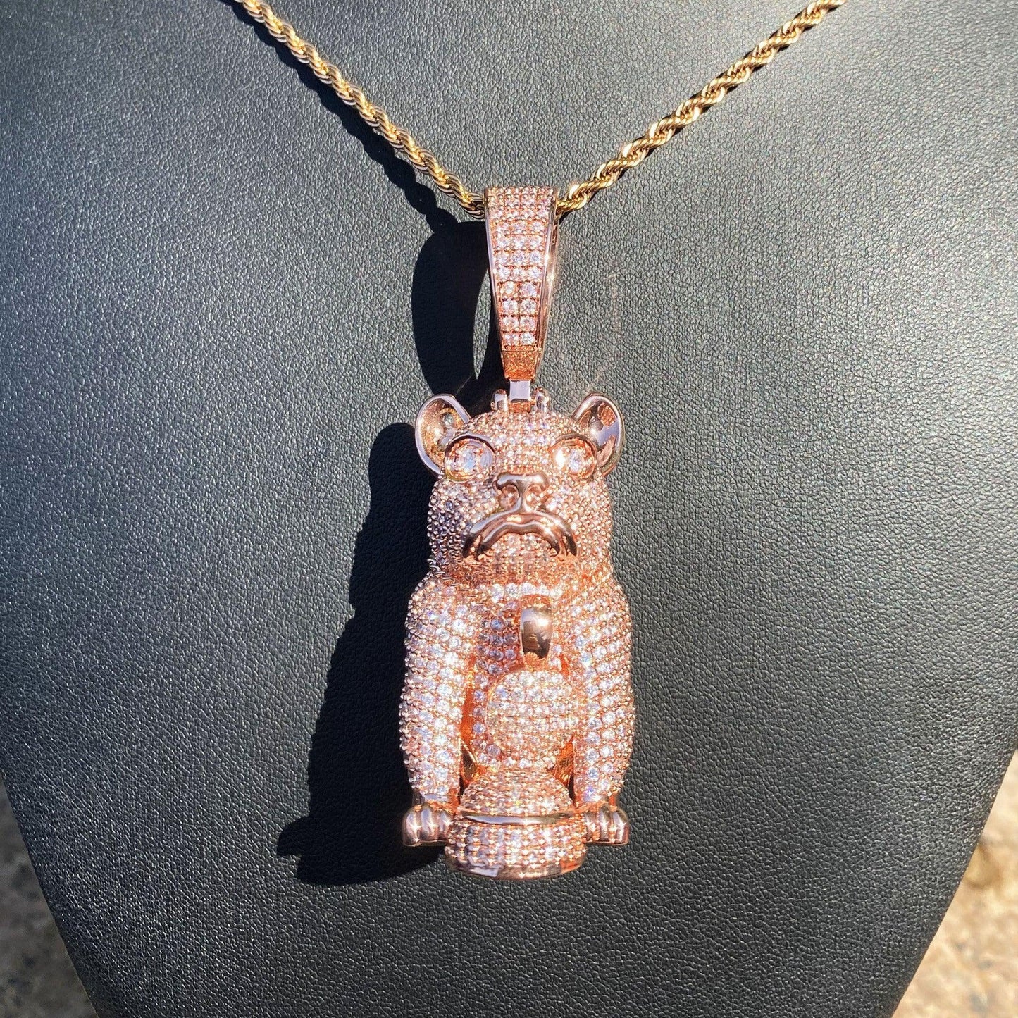 Men's & Women's Bulldog Necklace | Premium Copper CZ High-End Animal Jewelry - CaratixJewelry