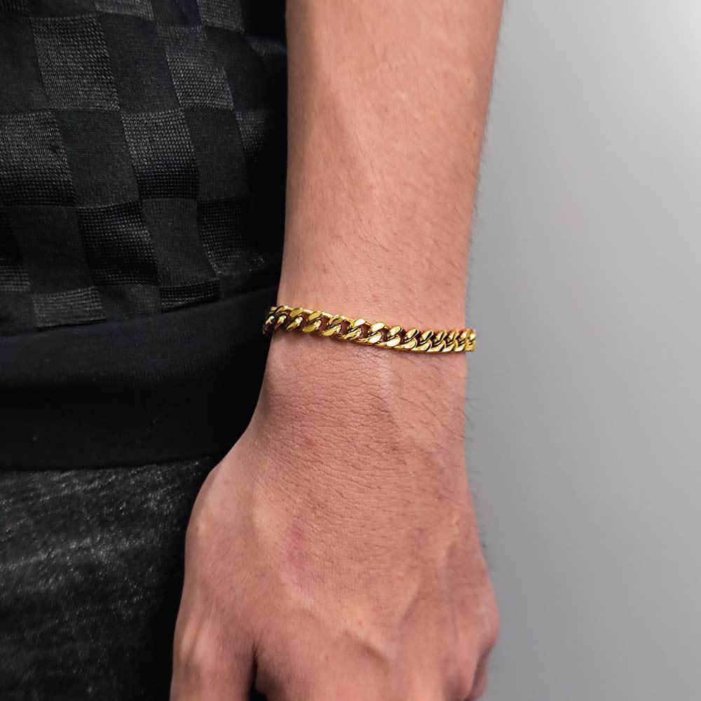 Four-Sided Cut Miami Cuban Chain Bracelet Caratix Jewelry - CaratixJewelry