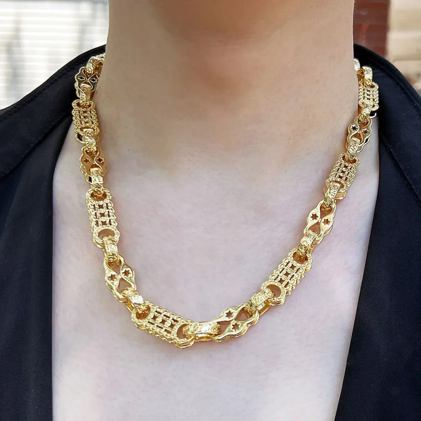 10mm Creative Coin Chain Necklace for Men | Gold Plated - CaratixJewelry
