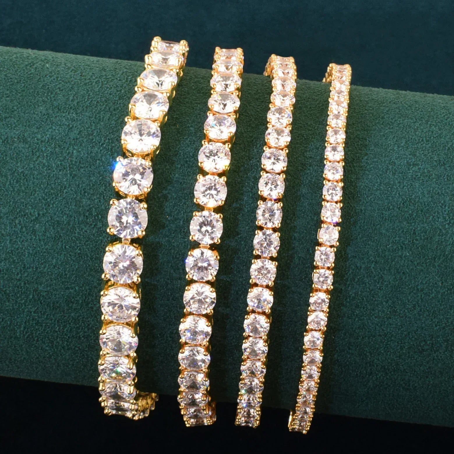 Tennis Chain Bracelet with Copper & Zircon | Trendy Single Row Hip Hop Jewelry | Caratix Jewelry - CaratixJewelry